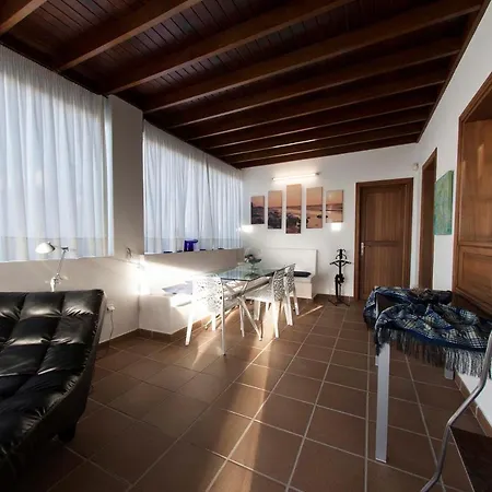 Marina Deluxe&spa Pool Villa Playa Blanca (Lanzarote)
