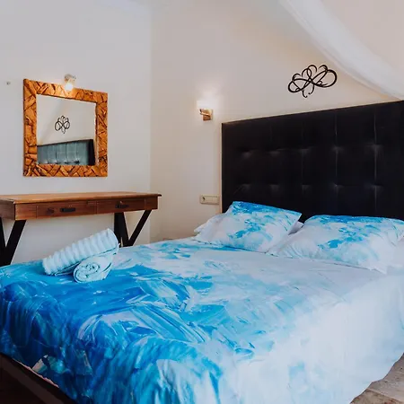 Villa Marina Deluxe&spa Pool *