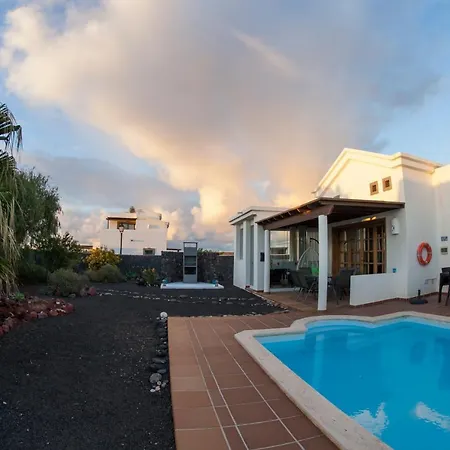 Villa Marina Deluxe&spa Pool *